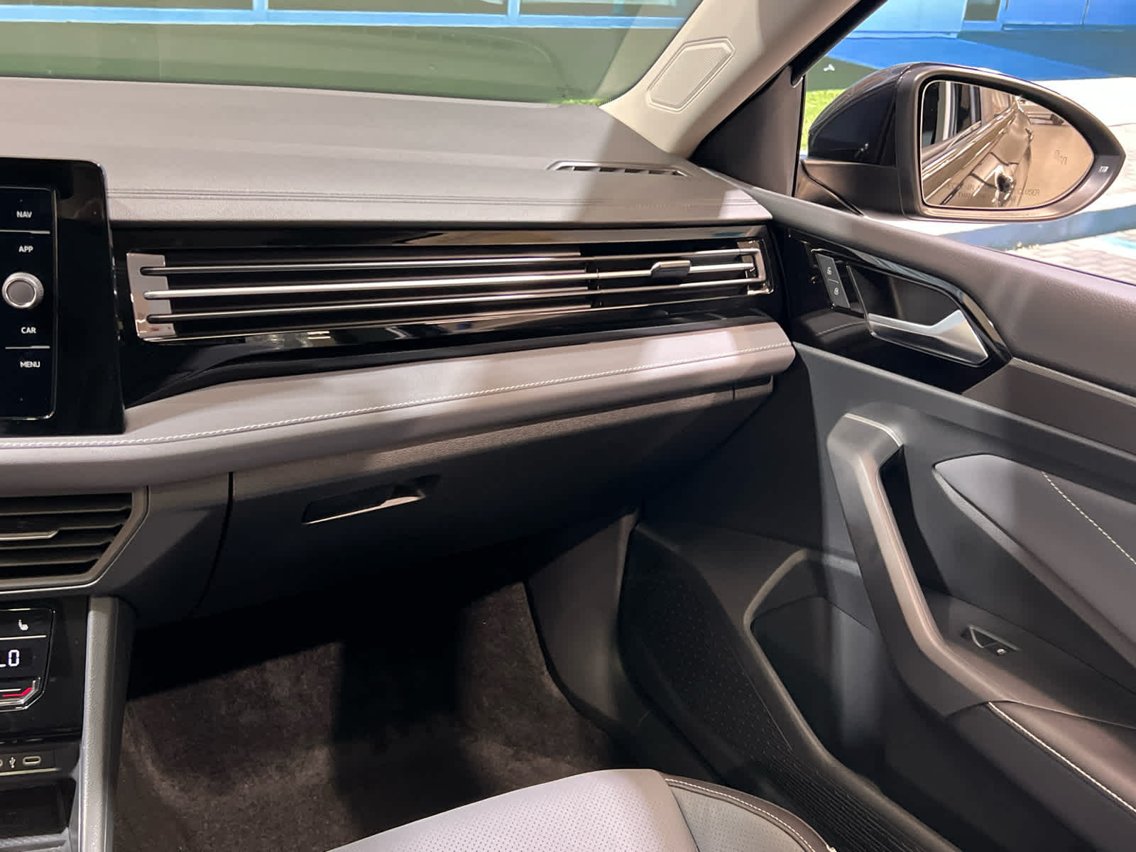 2026 Volkswagen Jetta SEL - Photo 35