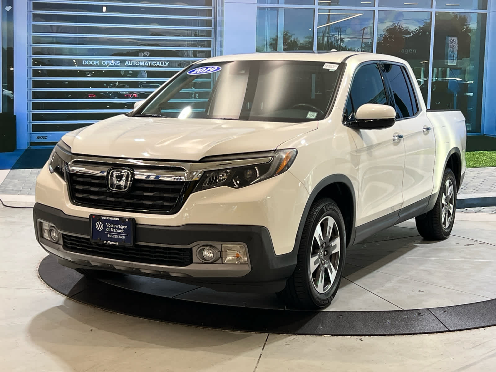 2019 Honda Ridgeline RTL-E photo 3