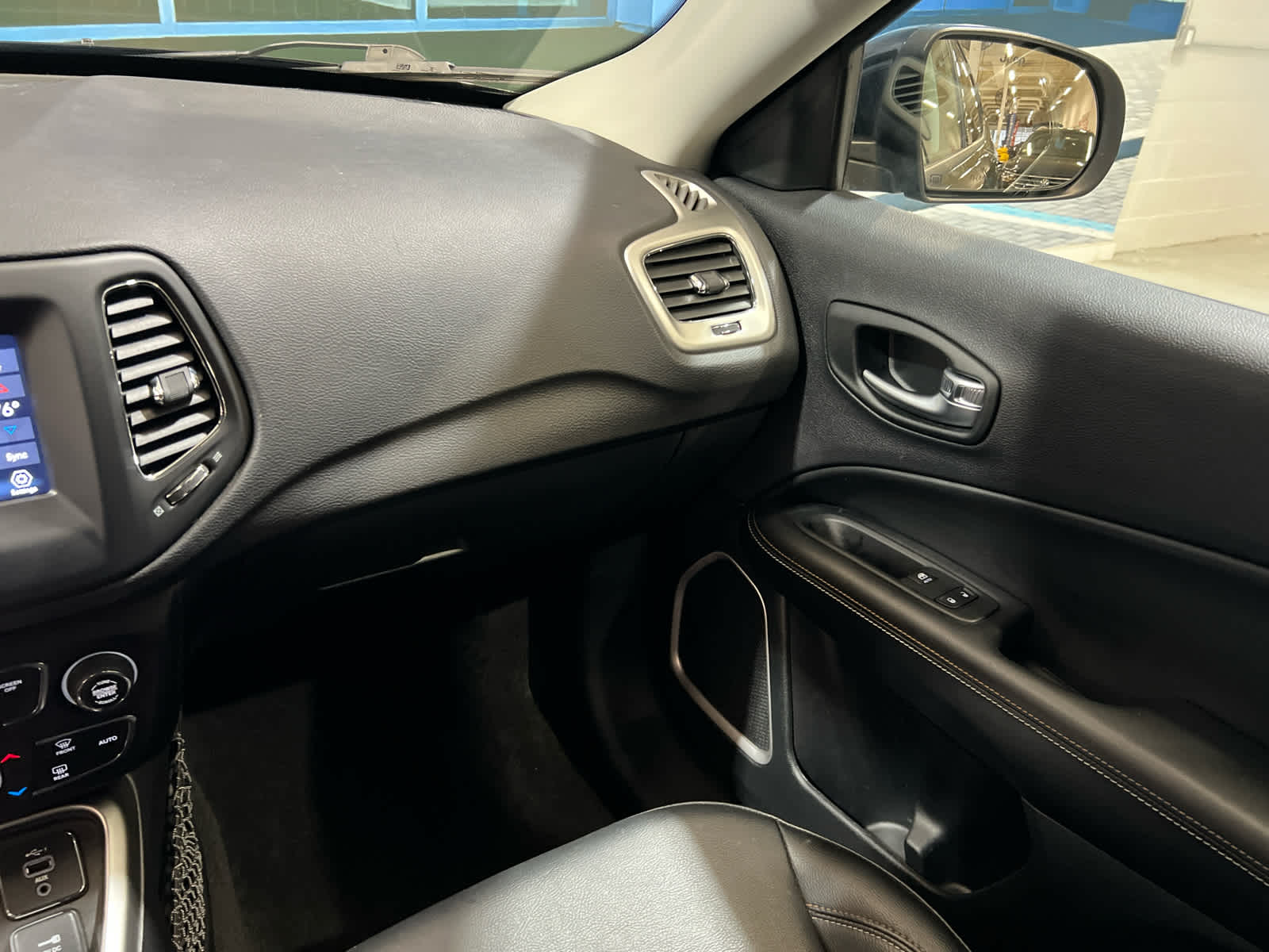 2019 Jeep Compass Latitude - Photo 32