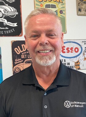 Staff member Frank Marcello from ID_493d3ed2b794