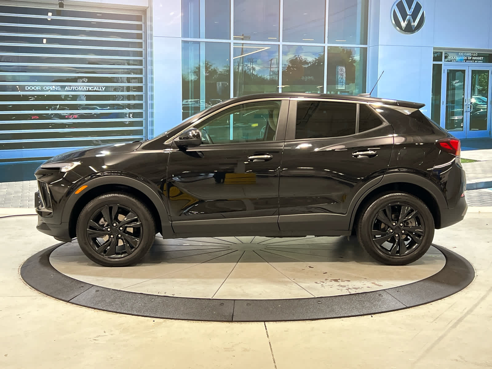 2024 Buick Encore GX Preferred photo 2