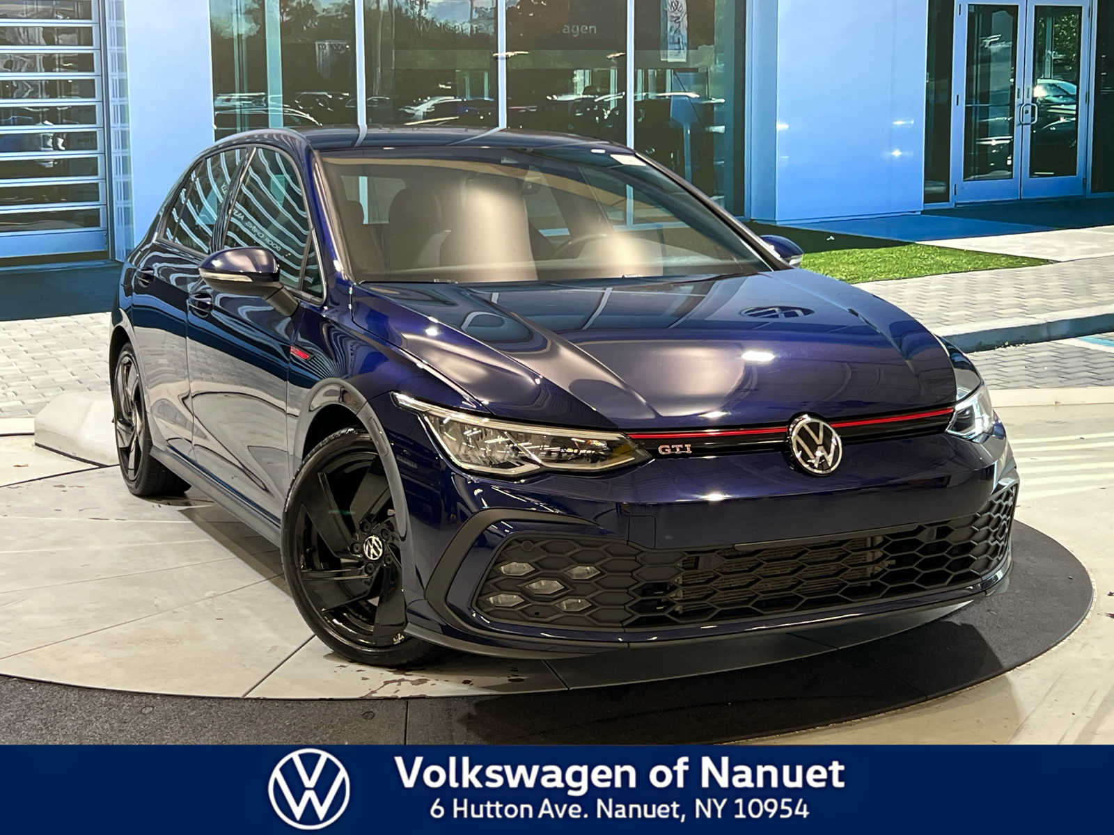 2022 Volkswagen Golf GTI S's photo