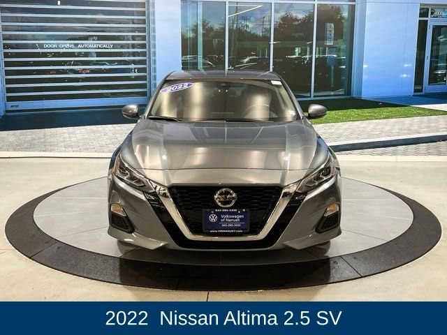 Used 2022 Nissan Altima SV with VIN 1N4BL4DW8NN341667 for sale in Nanuet, NY