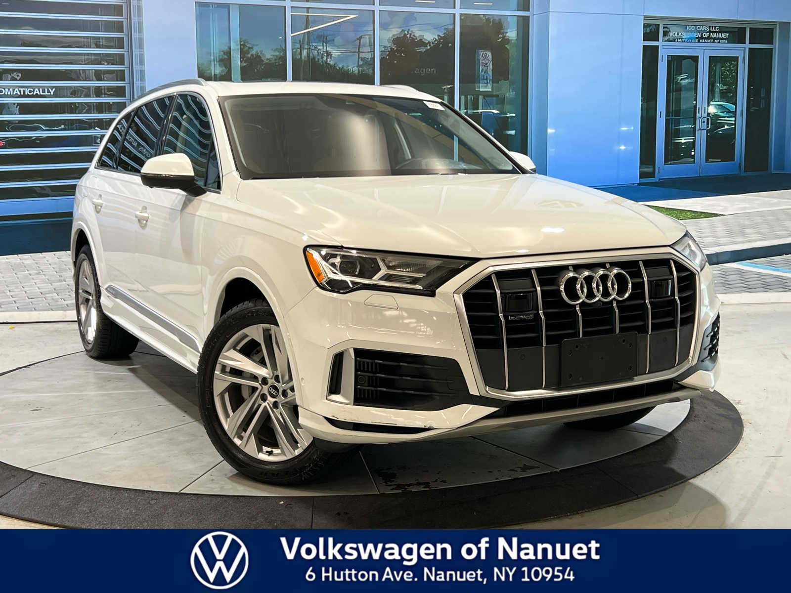 2022 Audi Q7 55 Premium Plus quattro Tiptronic's photo