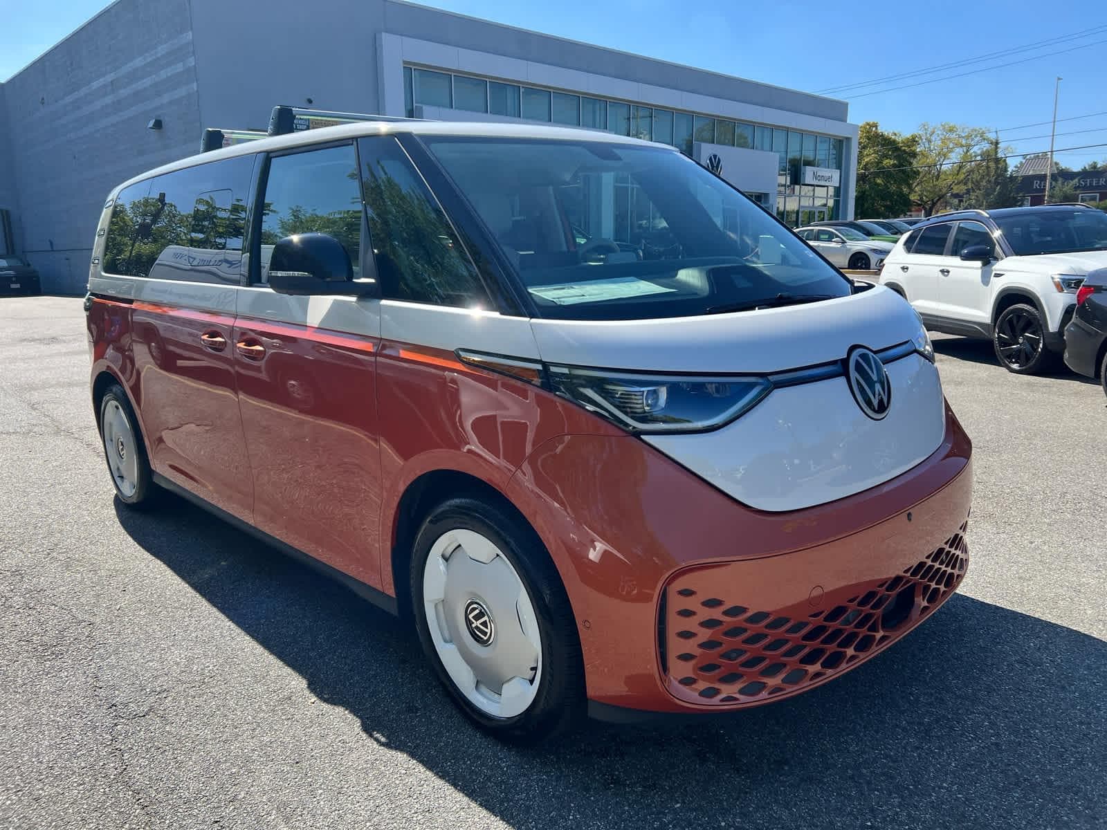 2025 Volkswagen ID. Buzz 1st Edition's photo