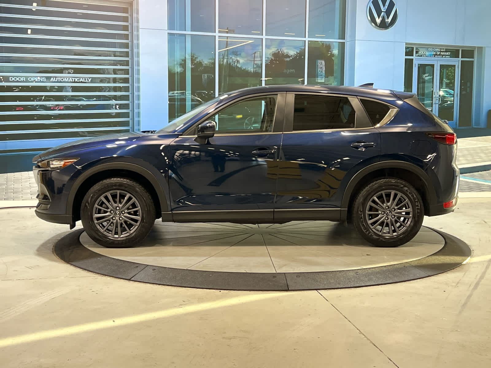 2020 Mazda CX-5 Touring photo 4