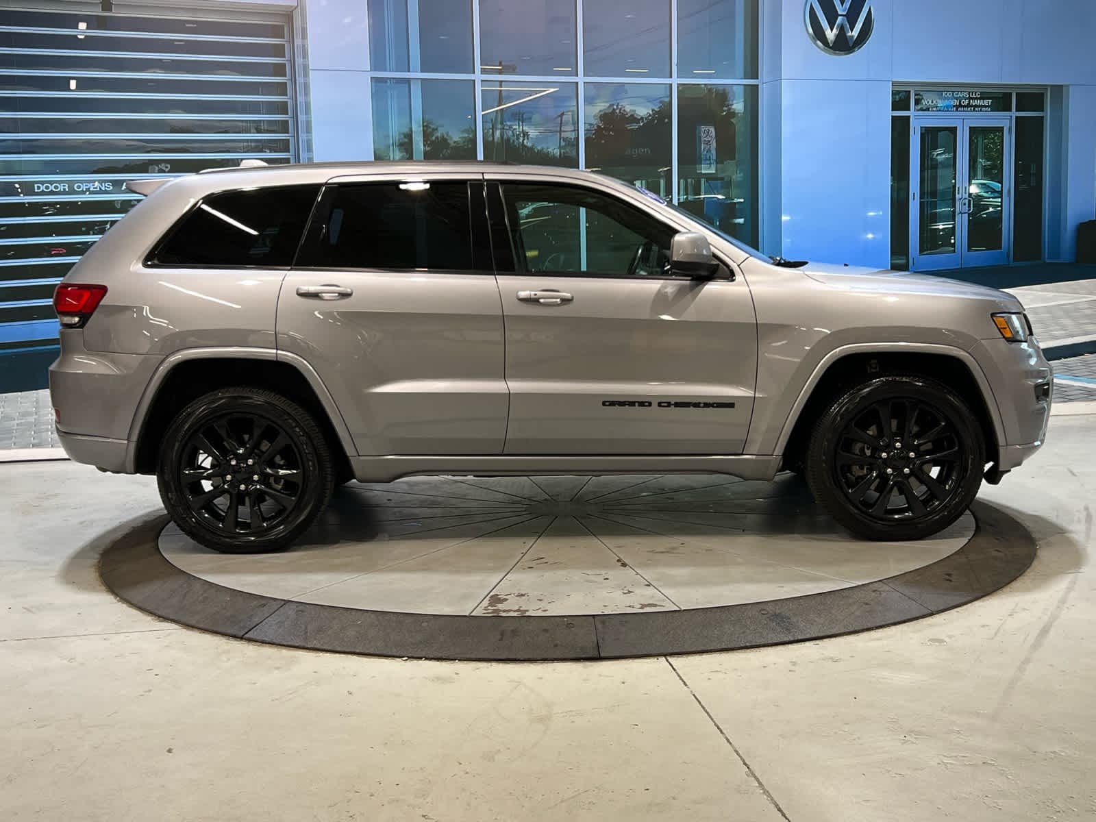2021 Jeep Grand Cherokee Laredo X - Photo 8