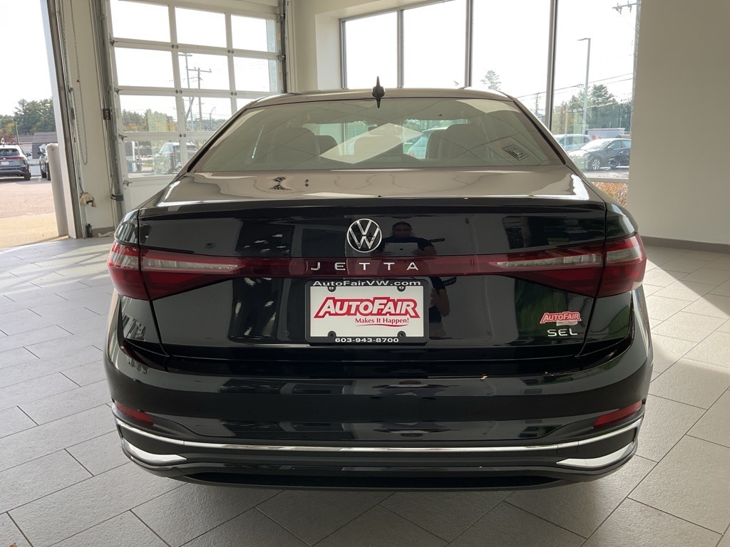 New 2026 Volkswagen Jetta 1.5T SEL Sedan
