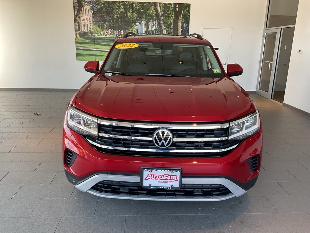 Used 2022 Volkswagen Atlas SE w/Tech with VIN 1V2KR2CAXNC503733 for sale in Merrimack, NH