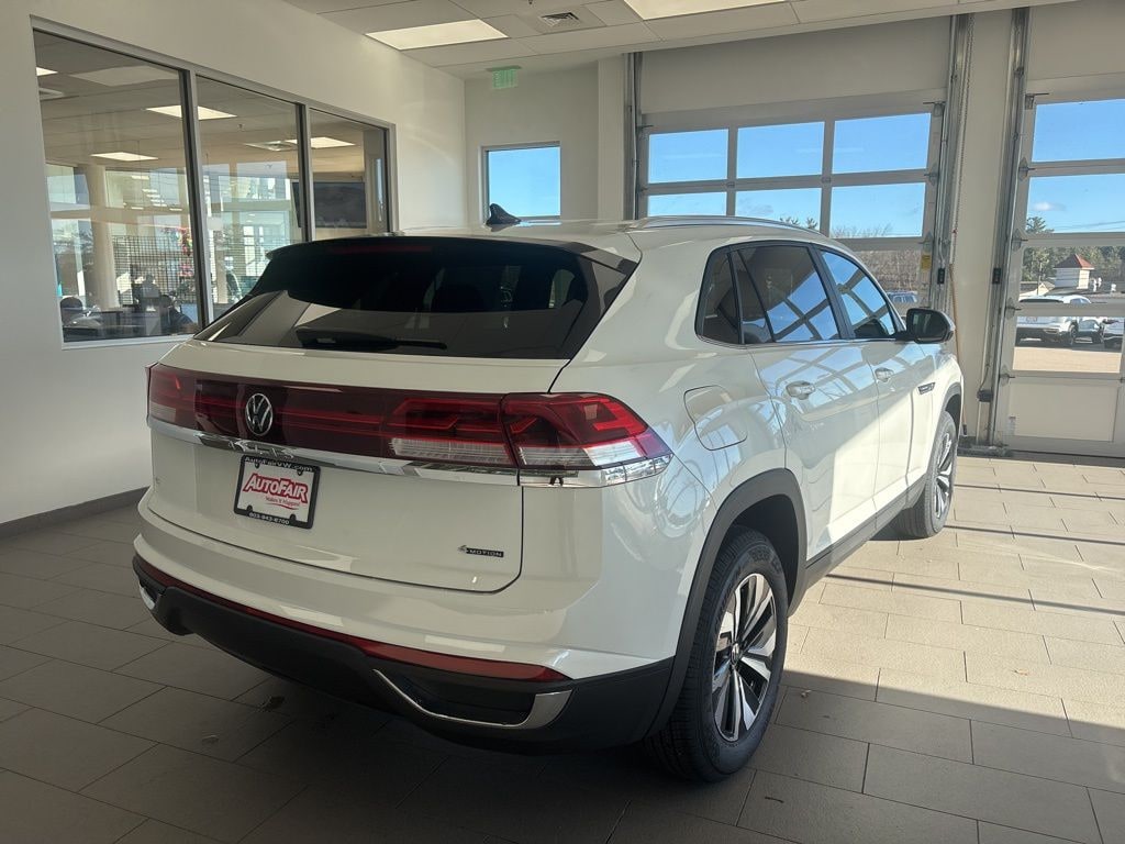 New 2026 Volkswagen Atlas Cross Sport 2.0T SE SUV