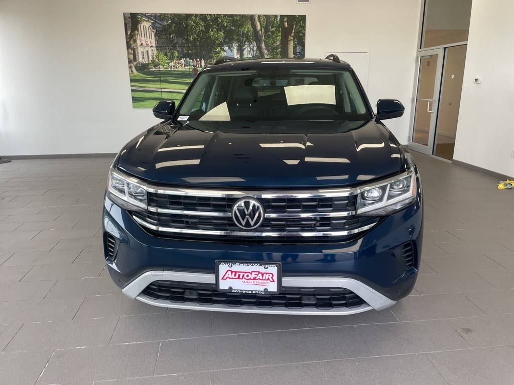 Certified 2022 Volkswagen Atlas SE w/Tech with VIN 1V2KP2CA1NC508017 for sale in Merrimack, NH