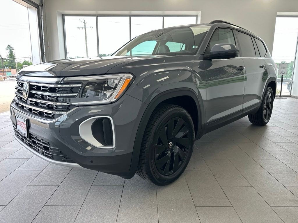 New 2026 Volkswagen Atlas 2.0T SE w/Technology SUV