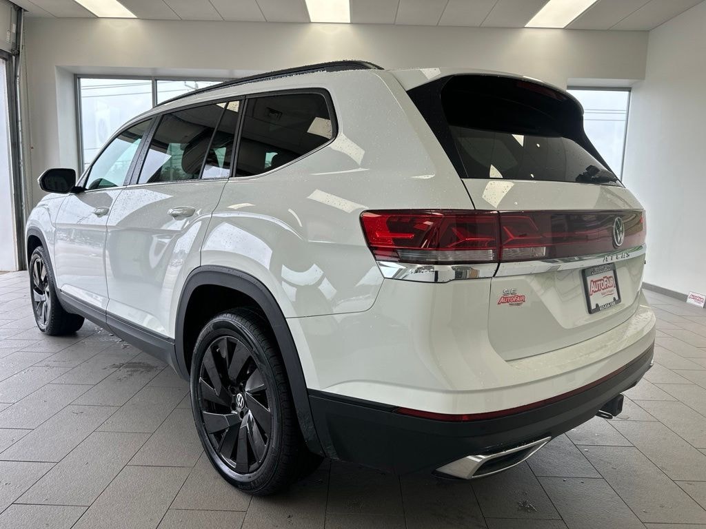 Certified 2024 Volkswagen Atlas 2.0T SE w/Technology SUV