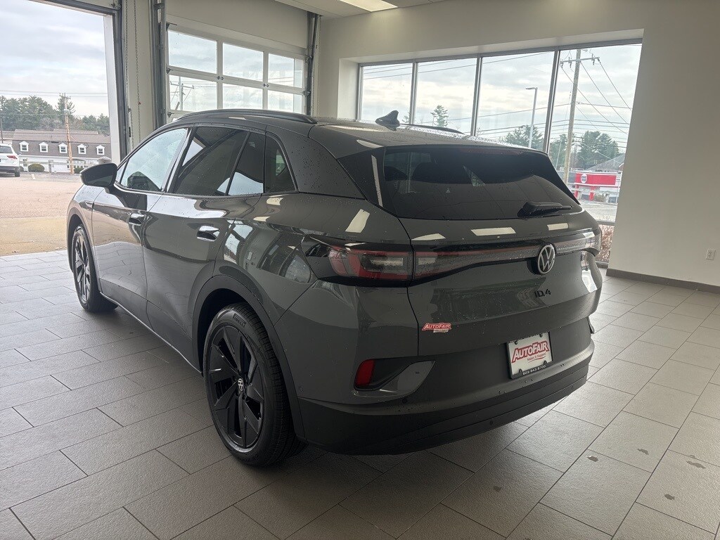 2025 Volkswagen ID.4 Pro S photo 3