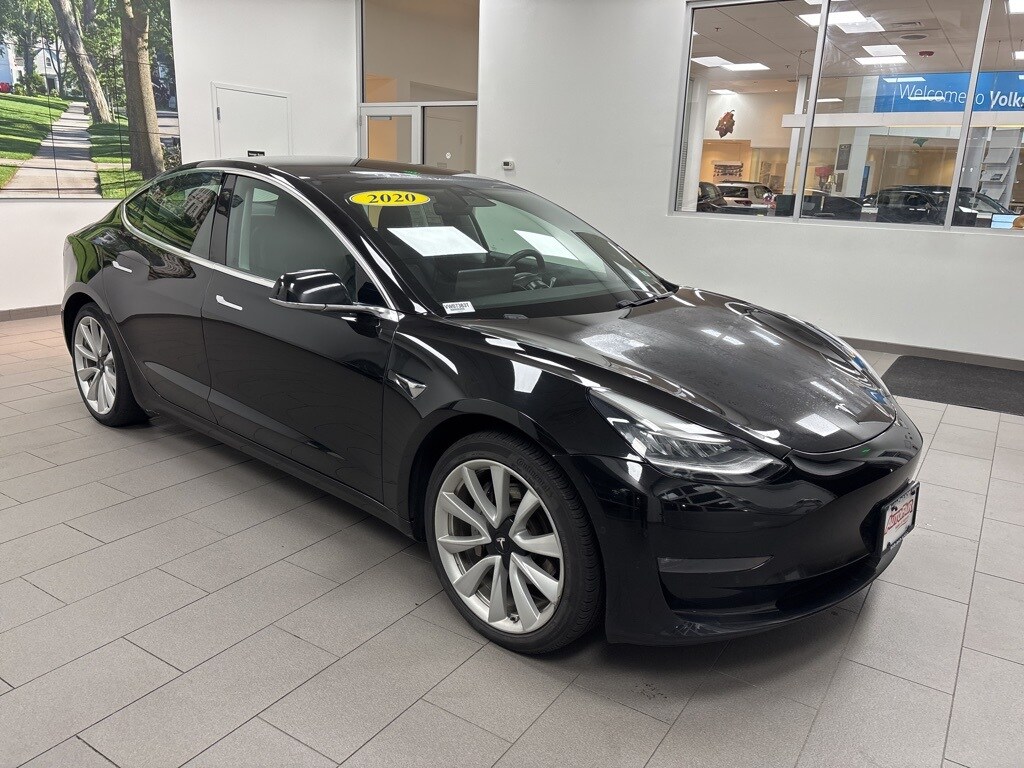 2020 Tesla Model 3 Long Range photo 3
