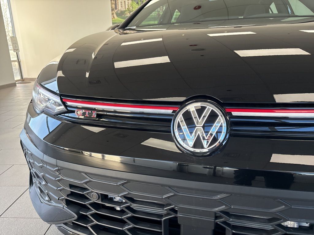 2026 Volkswagen Golf GTI SE - Photo 17