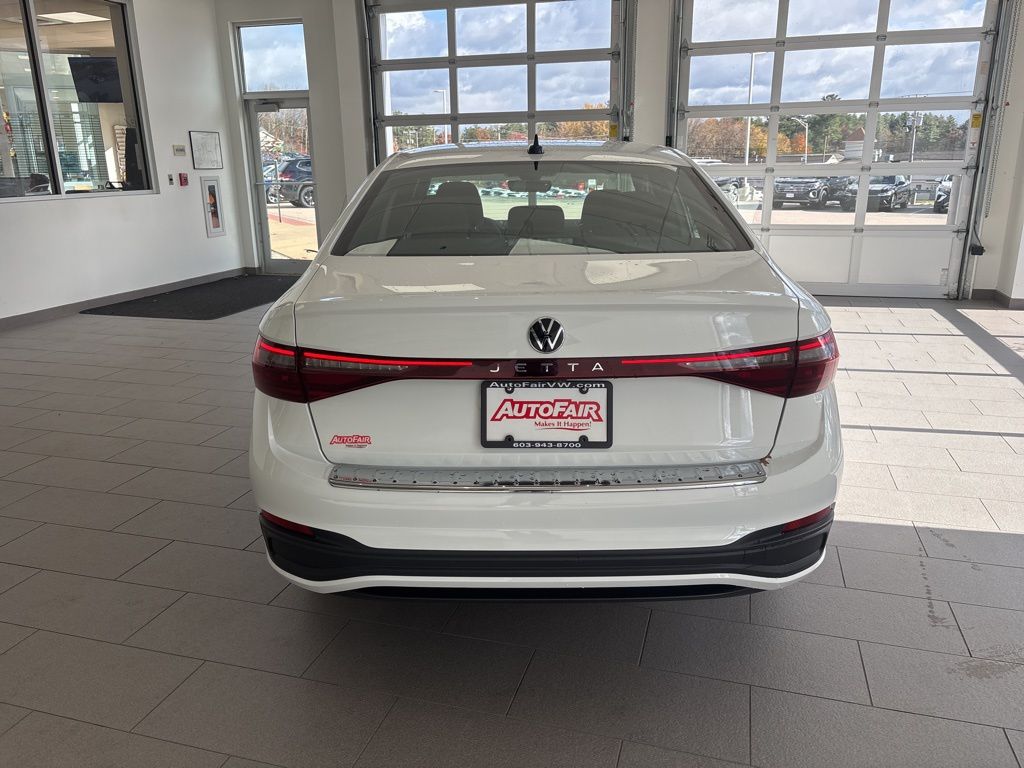 2026 Volkswagen Jetta Sport - Photo 9