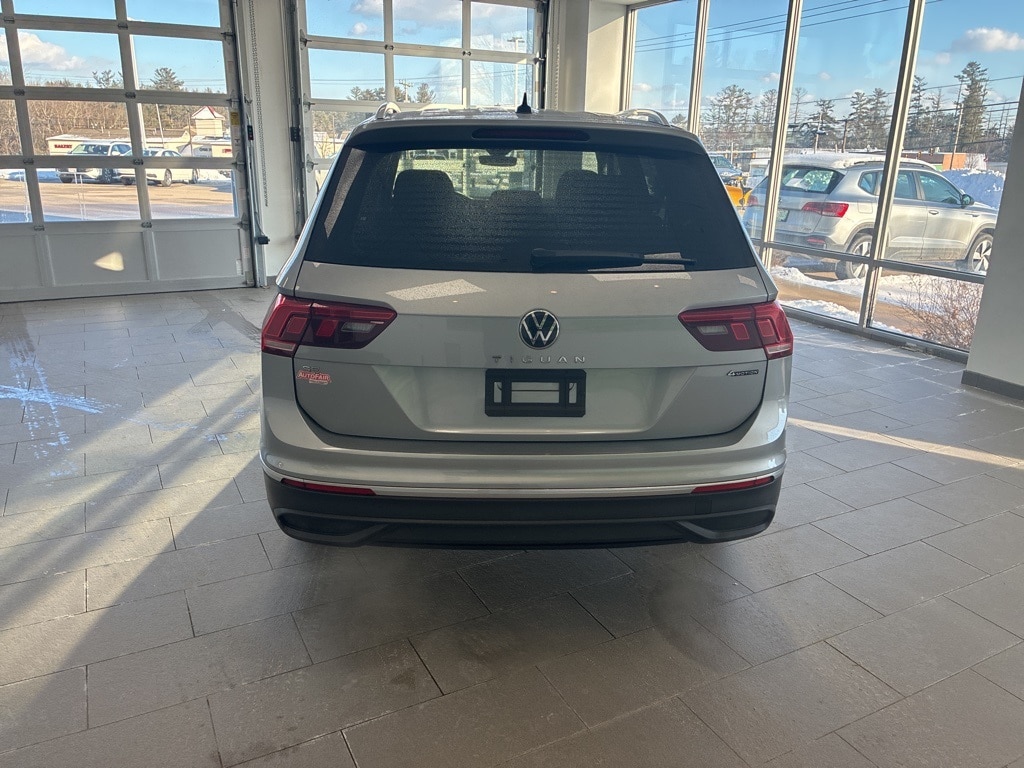 Certified 2024 Volkswagen Tiguan 2.0T SE SUV