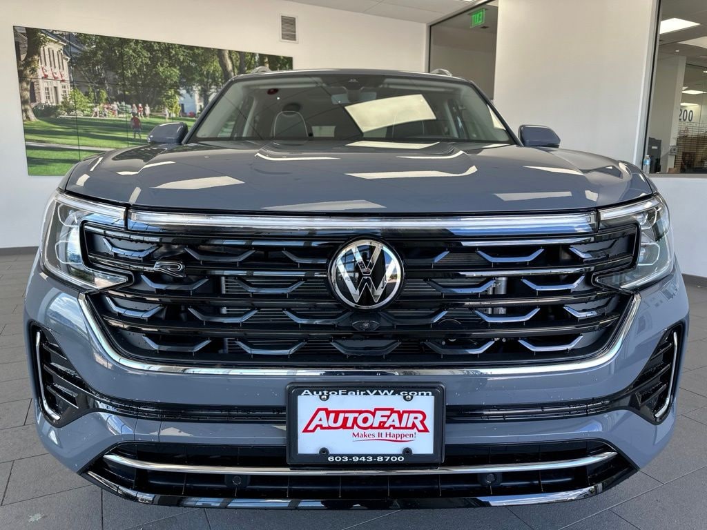 New 2026 Volkswagen Atlas 2.0T SEL Premium R-Line SUV