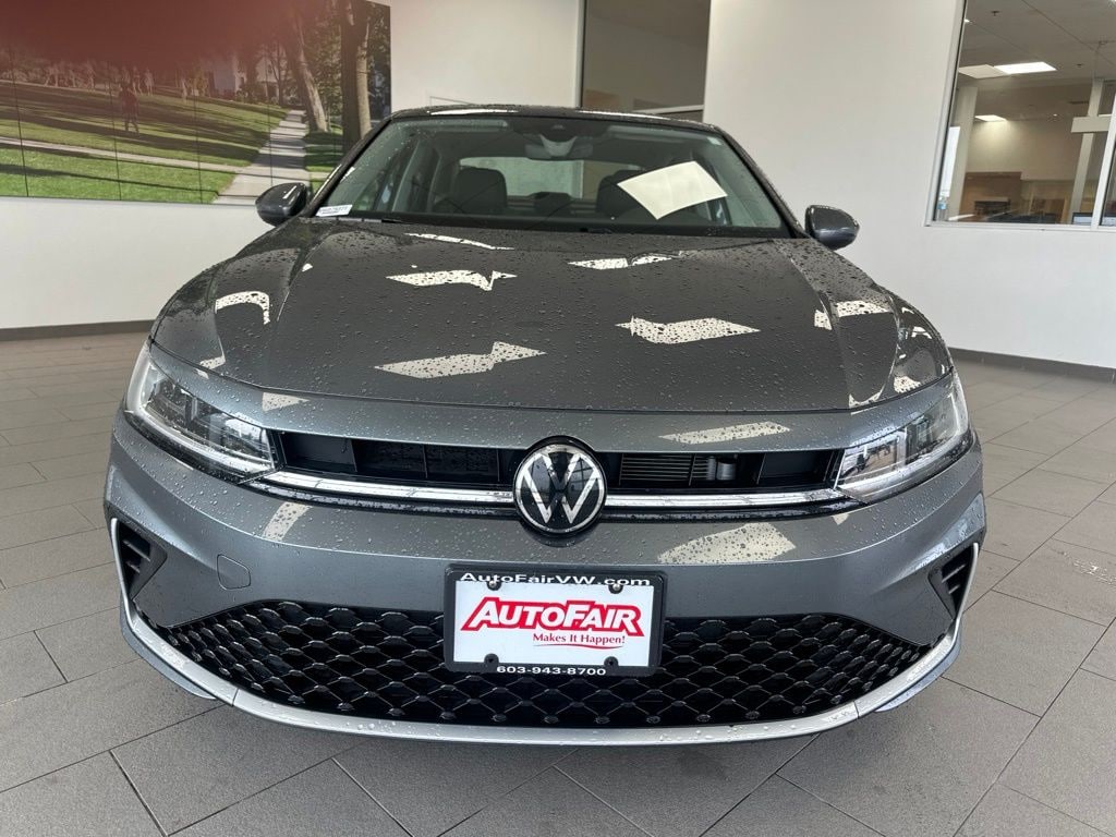 Certified 2025 Volkswagen Jetta 1.5T SE Sedan