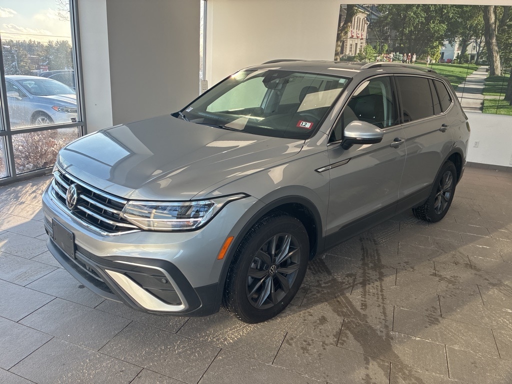 Certified 2024 Volkswagen Tiguan 2.0T SE SUV