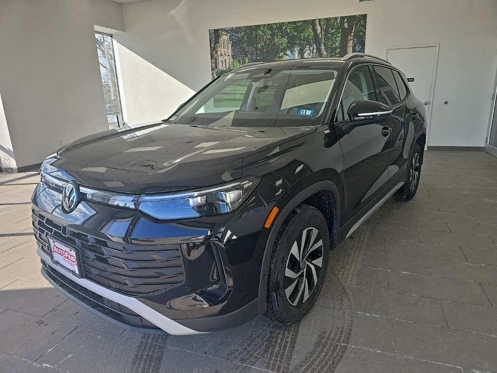 Used 2025 Volkswagen Tiguan 2.0T S SUV