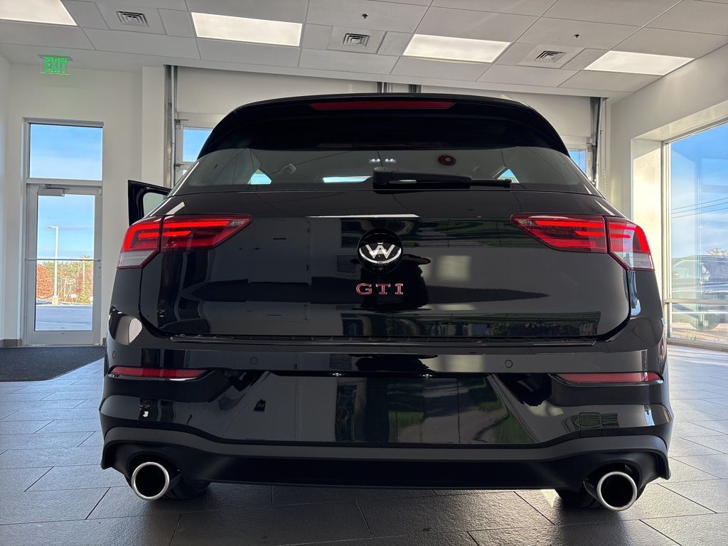 2026 Volkswagen Golf GTI SE - Photo 14