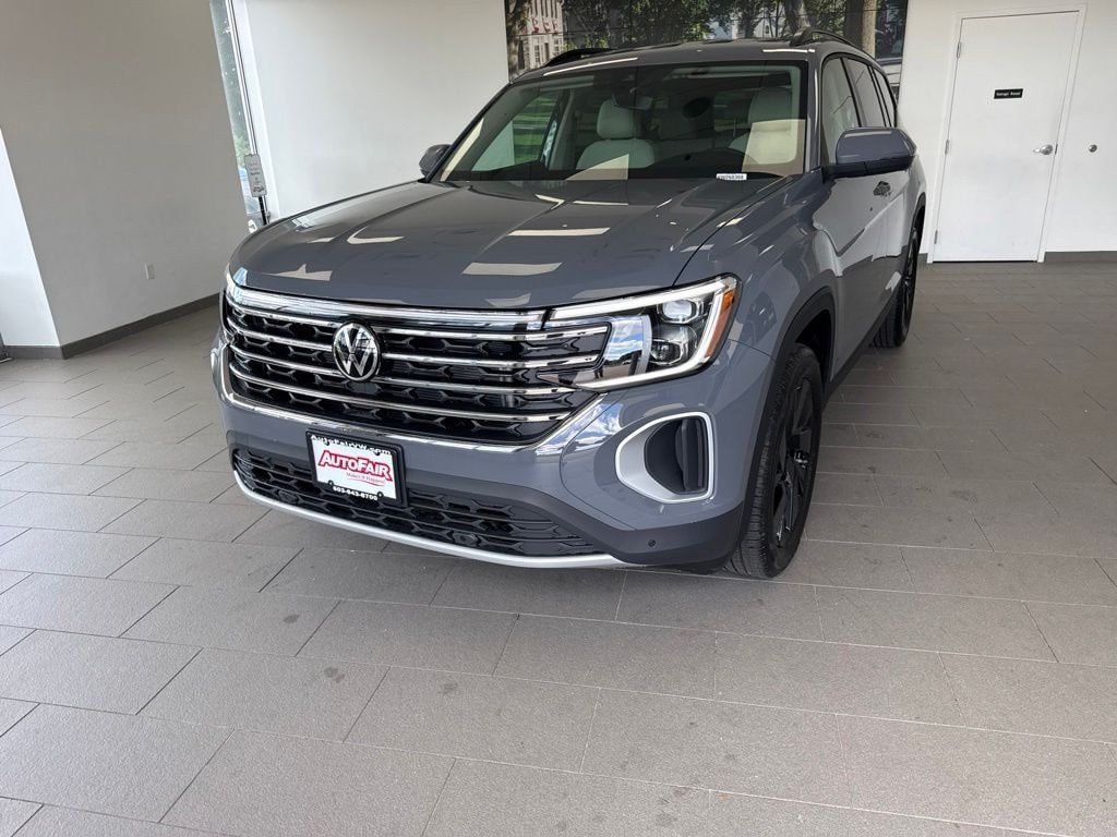 New 2026 Volkswagen Atlas 2.0T SE w/Technology SUV