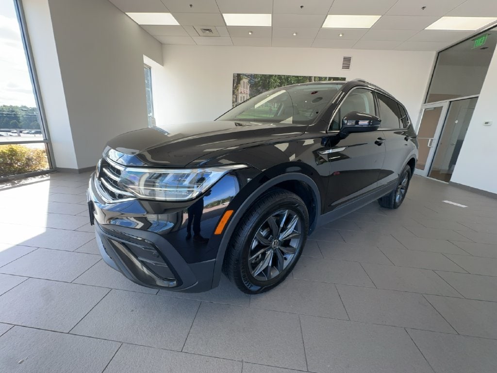 Certified 2022 Volkswagen Tiguan 2.0T SE SUV
