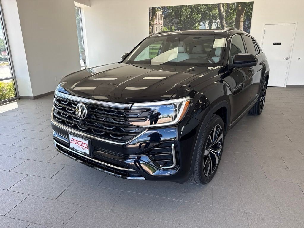 New 2026 Volkswagen Atlas Cross Sport SEL Premium R-Line SUV