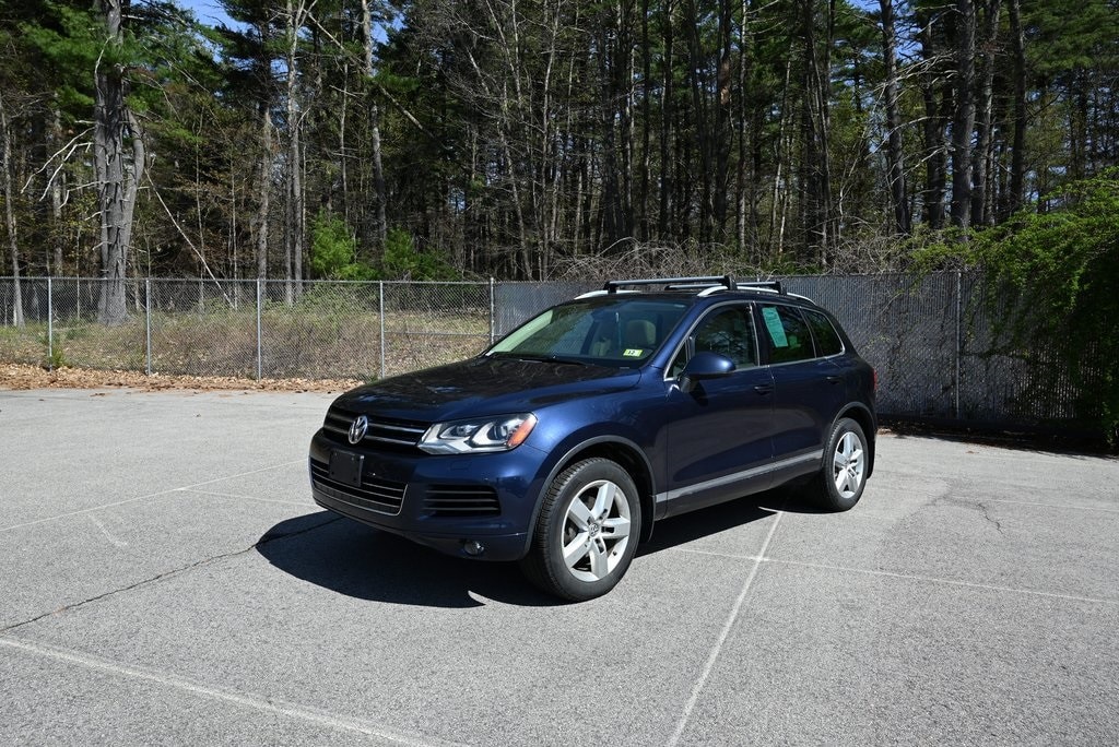 Used 2014 Volkswagen Touareg Lux with VIN WVGEF9BPXED008606 for sale in Merrimack, NH
