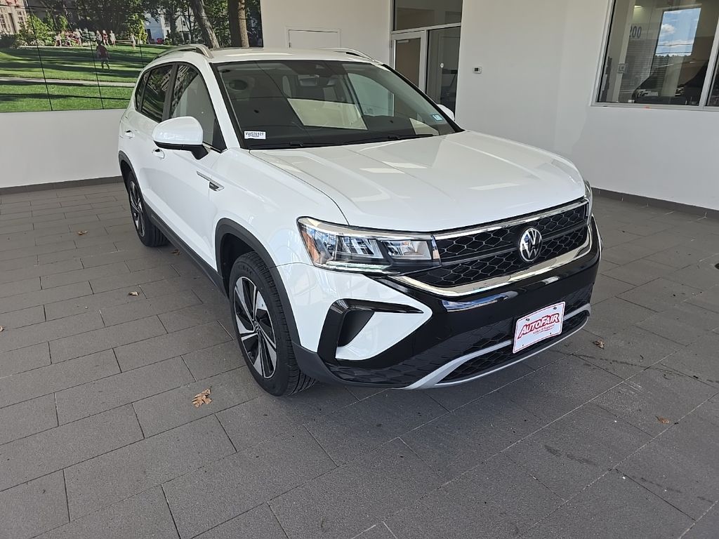 2023 Volkswagen Taos SE