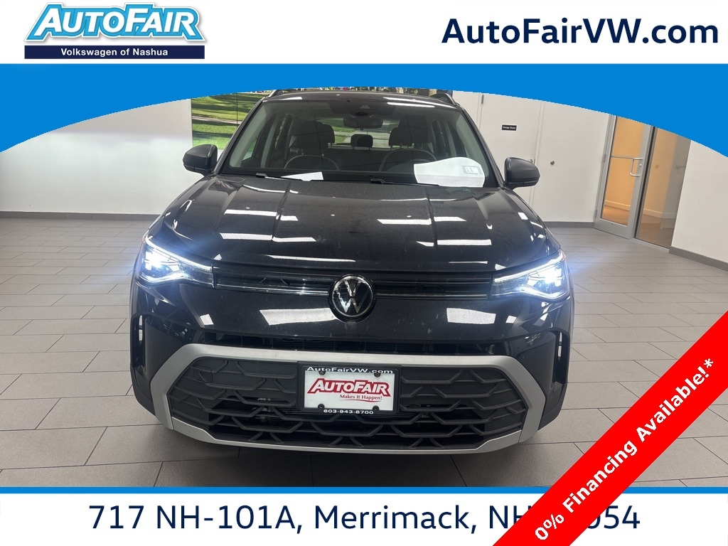 2025 Volkswagen Taos S's photo