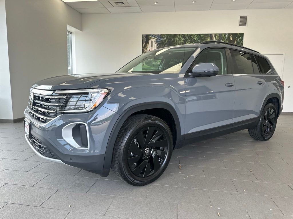 New 2026 Volkswagen Atlas 2.0T SE w/Technology SUV