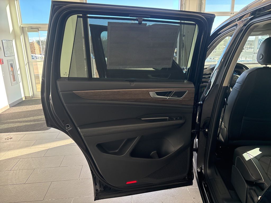 2026 Volkswagen Atlas SEL Premium R-Line - Photo 14