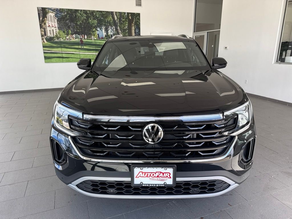 New 2026 Volkswagen Atlas Cross Sport 2.0T SE w/Technology SUV