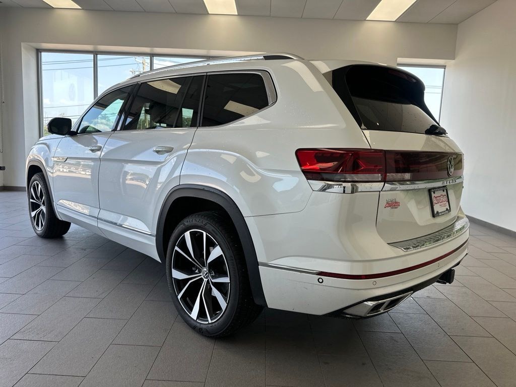 Used 2024 Volkswagen Atlas 2.0T SEL Premium R-Line SUV