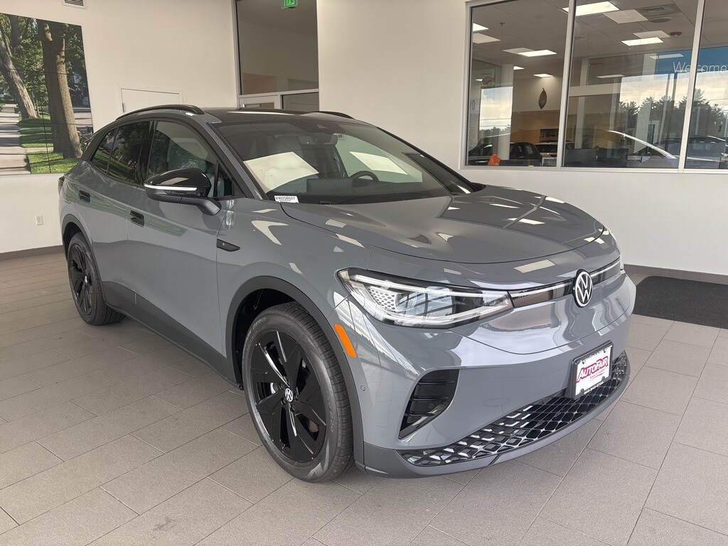 2025 Volkswagen ID.4 Pro S photo 2