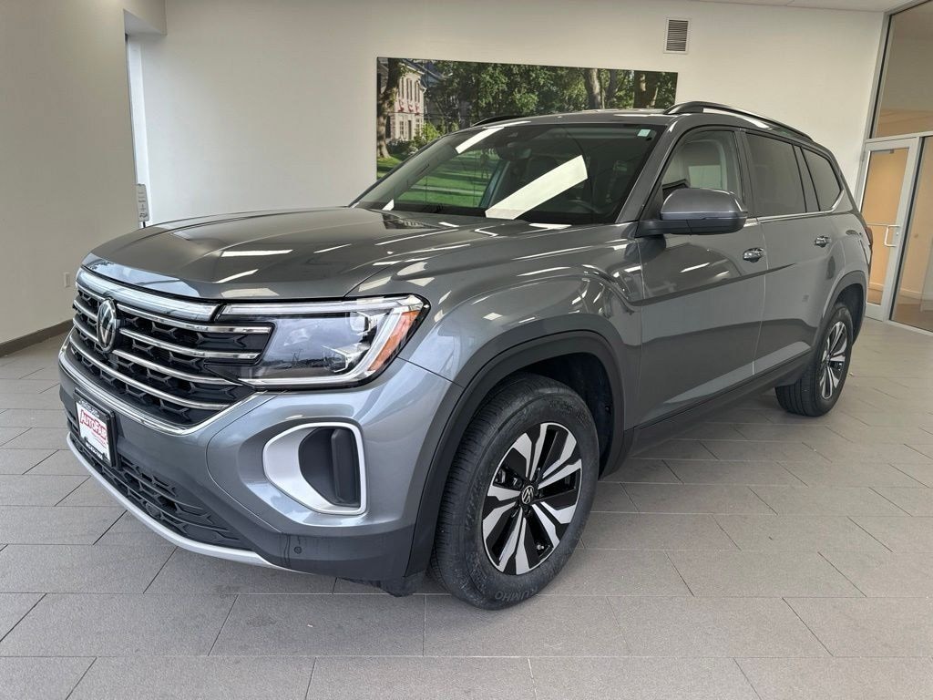 Certified 2024 Volkswagen Atlas 2.0T SE w/Technology SUV
