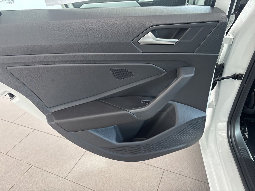 2026 Volkswagen Jetta Sport - Photo 17