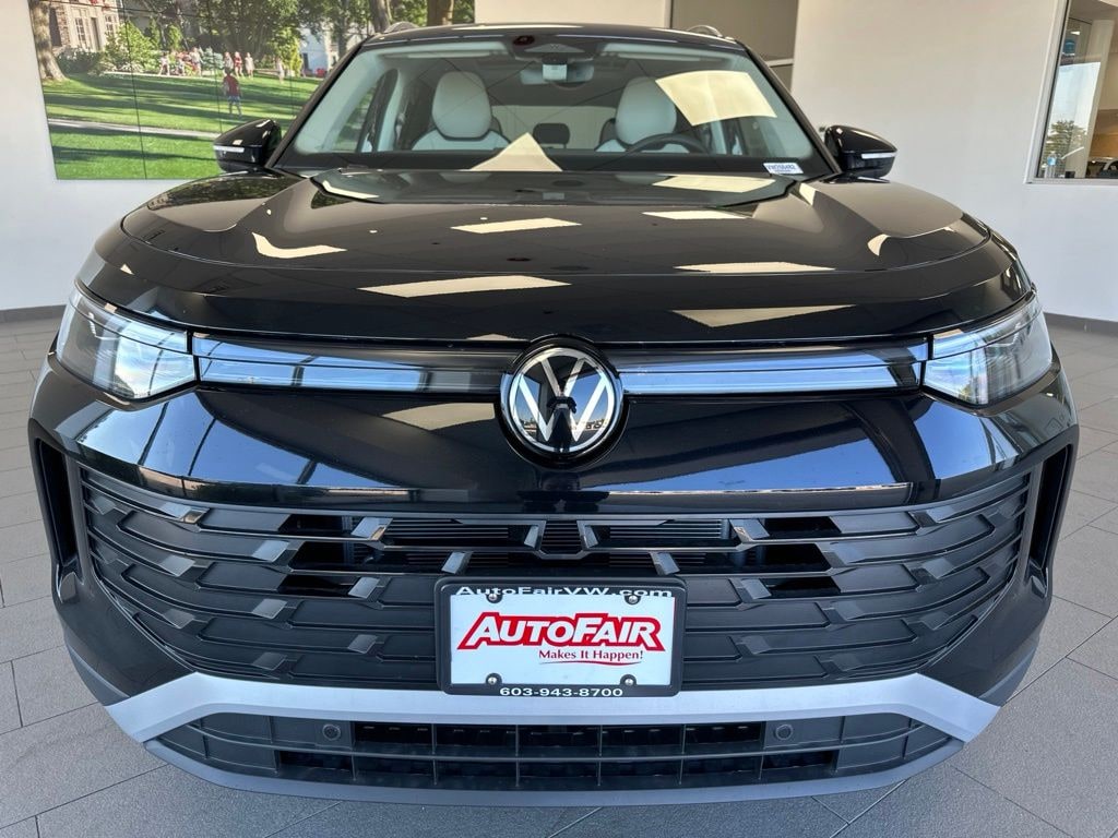 New 2026 Volkswagen Tiguan 2.0T SE SUV