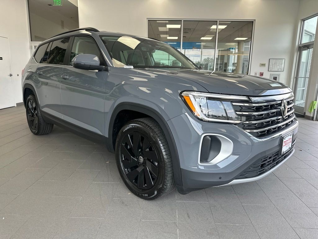 New 2026 Volkswagen Atlas 2.0T SE w/Technology SUV