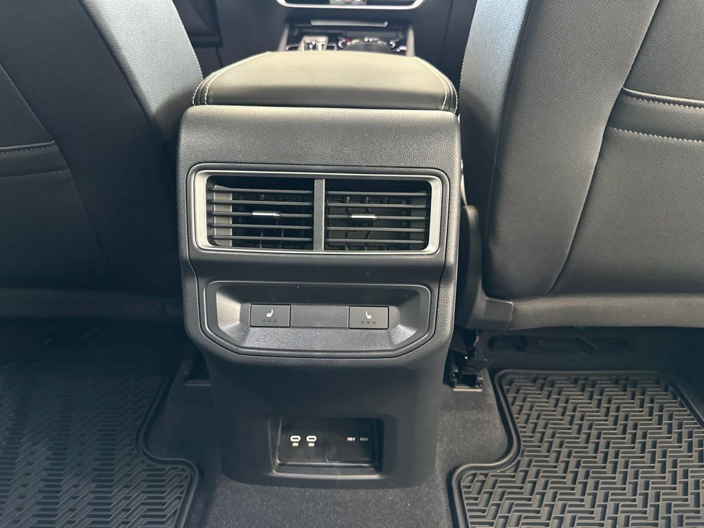 2026 Volkswagen Atlas Cross Sport SEL Premium R-LINE - Photo 11