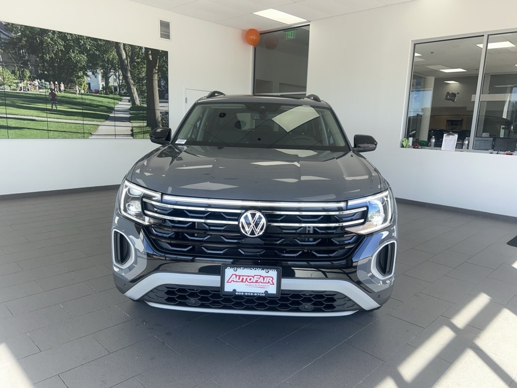 2026 Volkswagen Atlas Atlas Peak Edition's photo