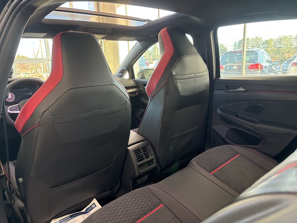 2026 Volkswagen Golf GTI SE - Photo 22