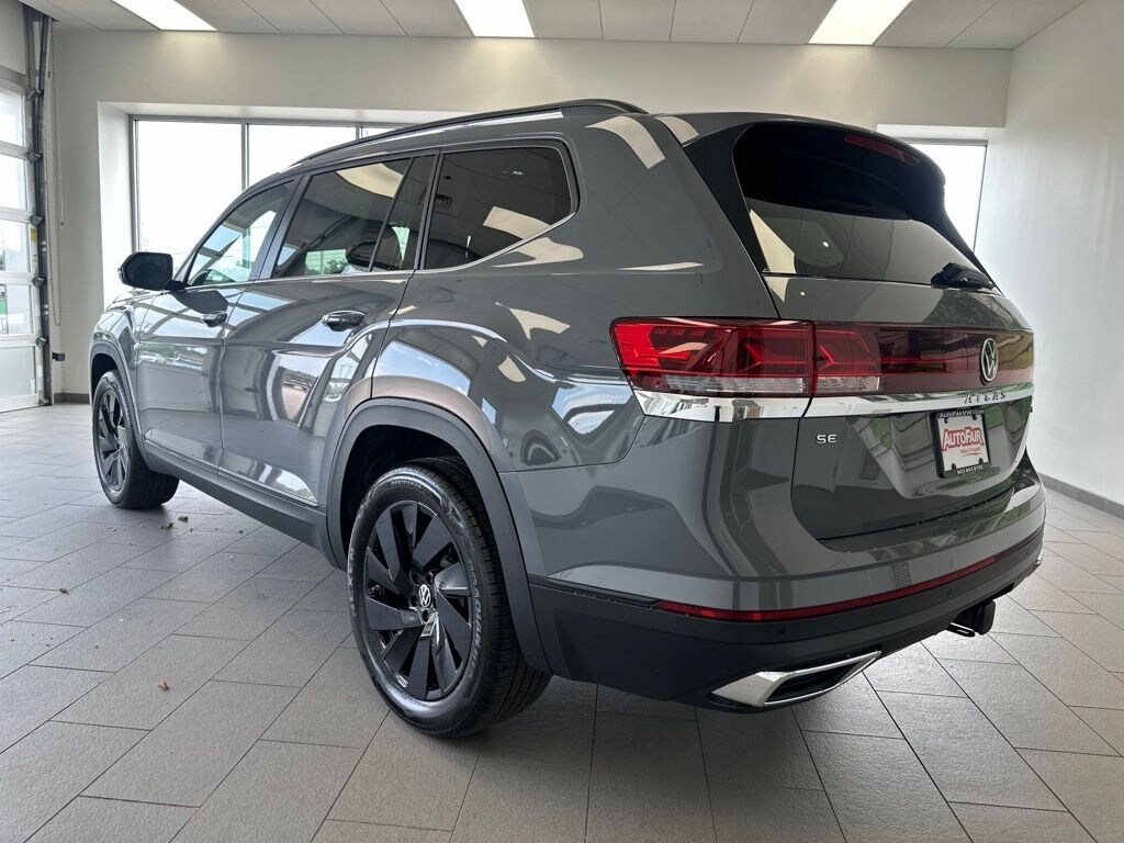 New 2026 Volkswagen Atlas 2.0T SE w/Technology SUV