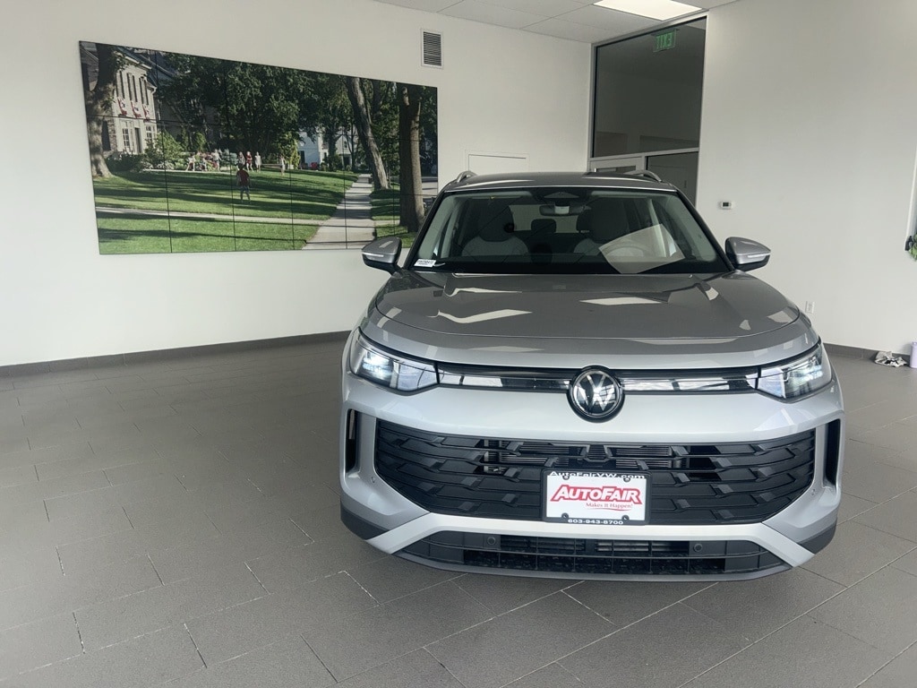 New 2025 Volkswagen Tiguan 2.0T S SUV