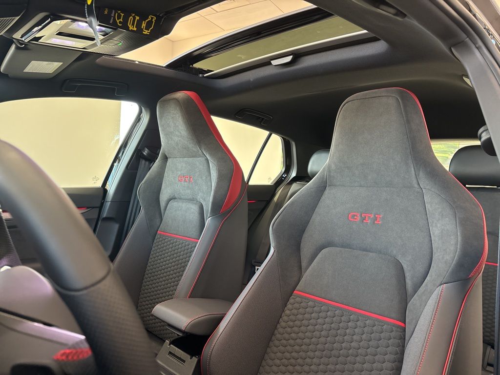 2026 Volkswagen Golf GTI SE - Photo 23