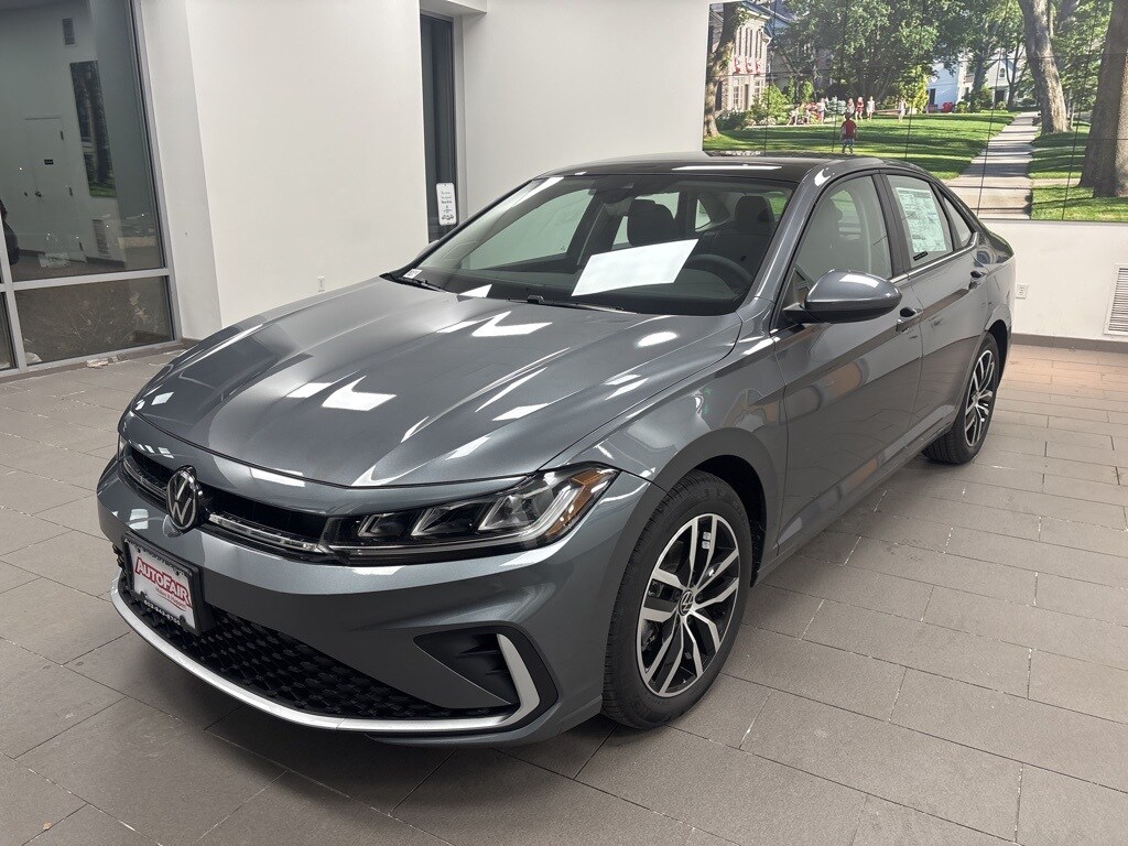 New 2026 Volkswagen Jetta 1.5T SE Sedan