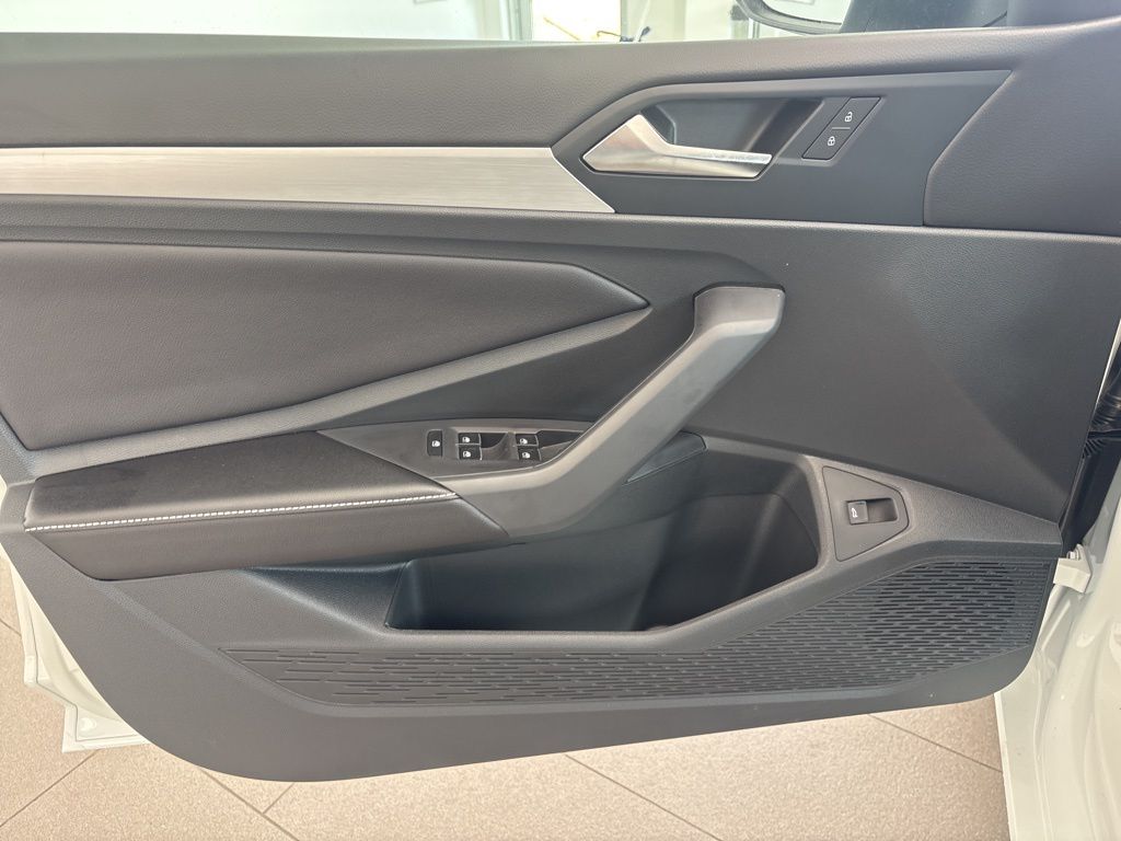 2026 Volkswagen Jetta Sport - Photo 16